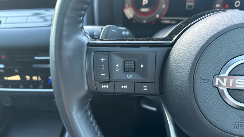 Nissan Qashqai 1.3 DiG-T MH 158 Tekna 5dr Xtronic Petrol Hatchback